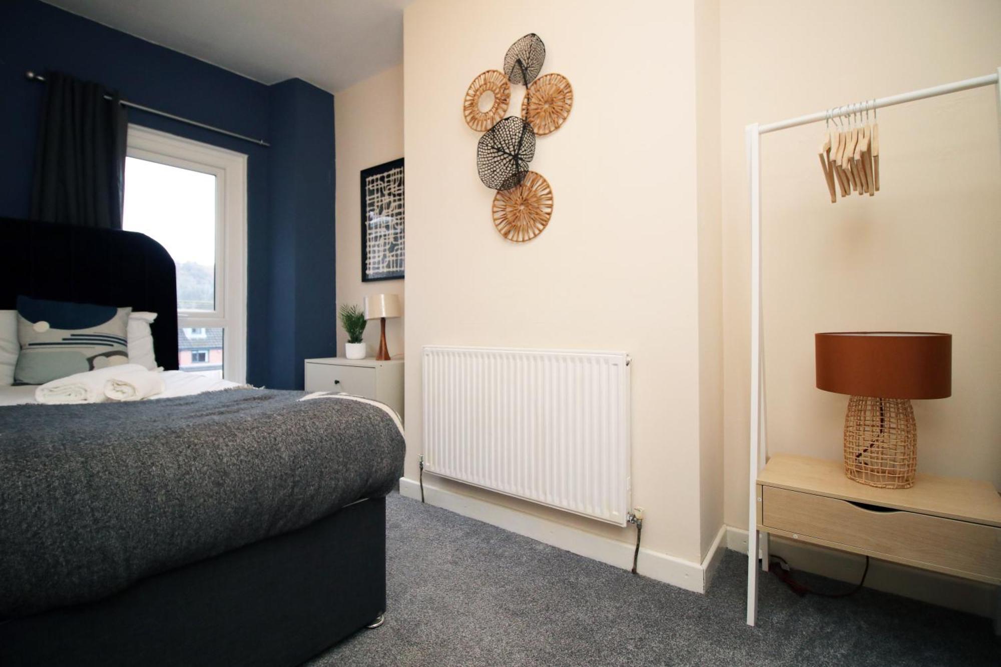 Cosy 3Br Home, Scenic Views, Ideal For Walks & Work Abertillery Екстер'єр фото